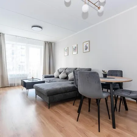 Cozy&chic - A Modern With A Garden Terrace Апартаменты